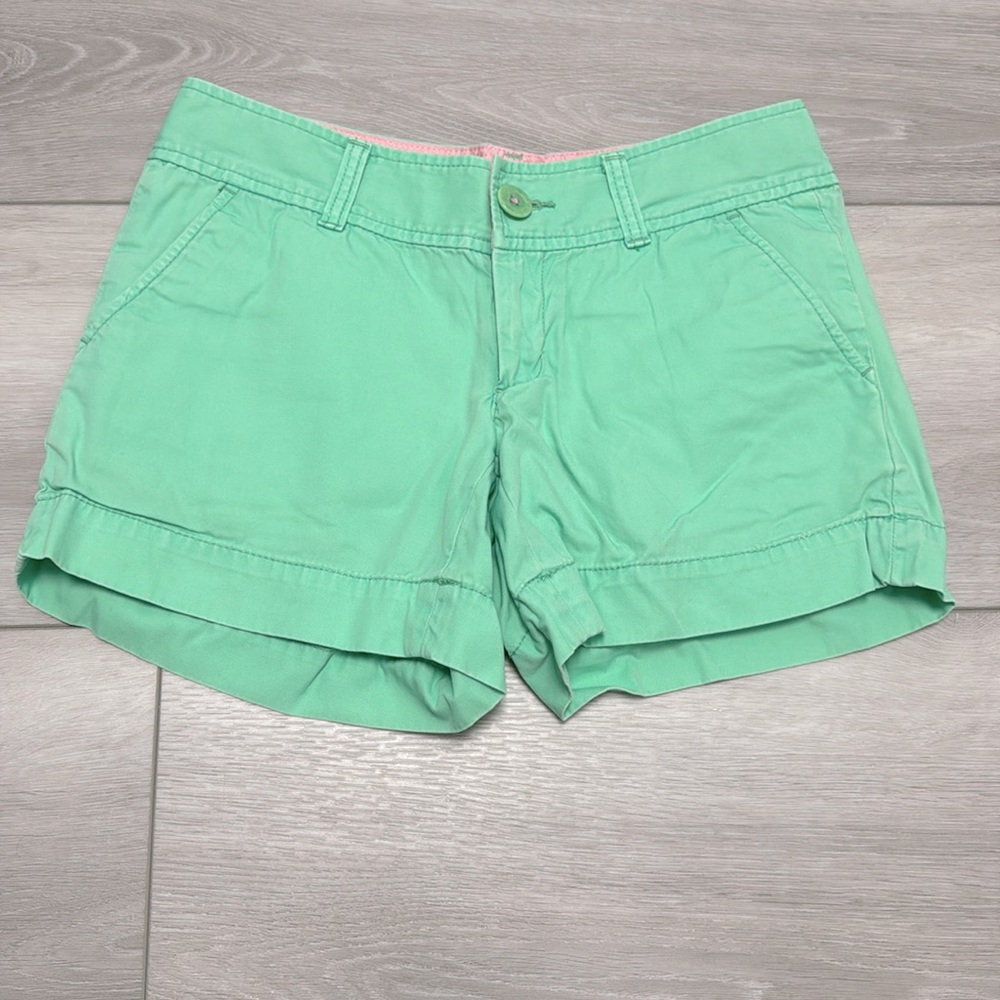 Lilly Pulitzer Green Callahan Shorts Size 00